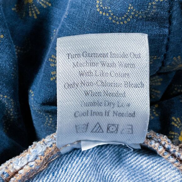 Coldwater Creek Womens Jeans size 14 Light Wash Capris Cropped Straight Stretch - Picture 7 of 11